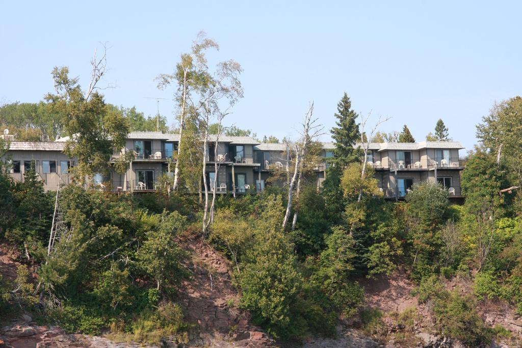 Cliff Dweller On Lake Superior Tofte المظهر الخارجي الصورة